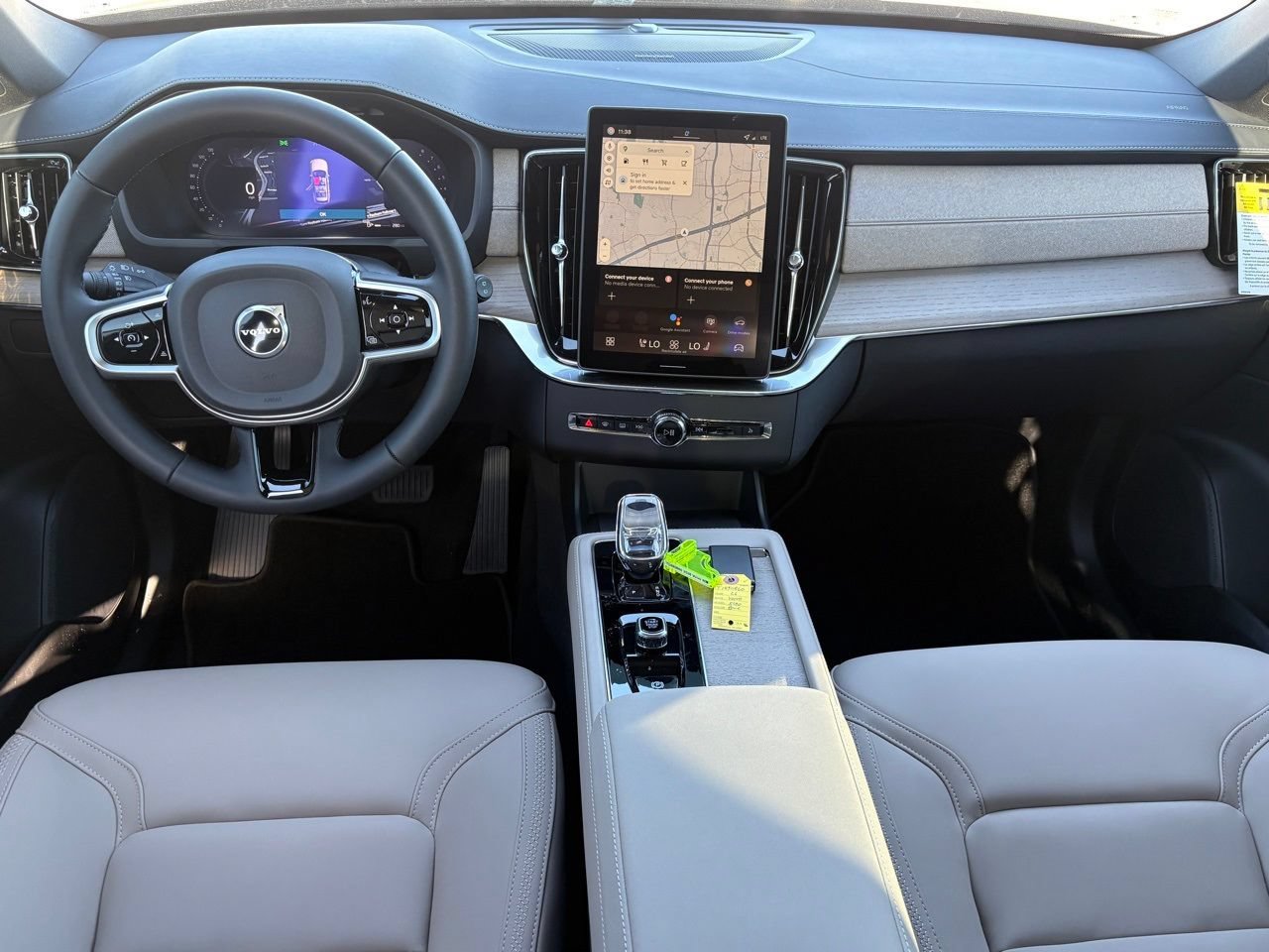 New 2026 Volvo XC90 B6 Plus AWD/4WD image 9
