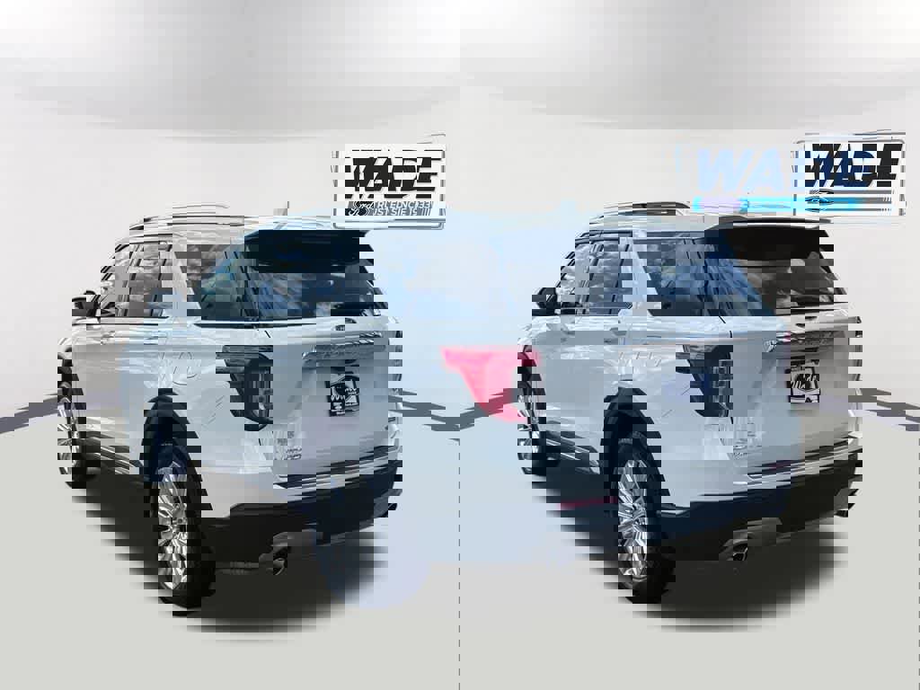 Certified 2022 Ford Explorer Limited w/ Hybrid Equipment Group 310A image 7