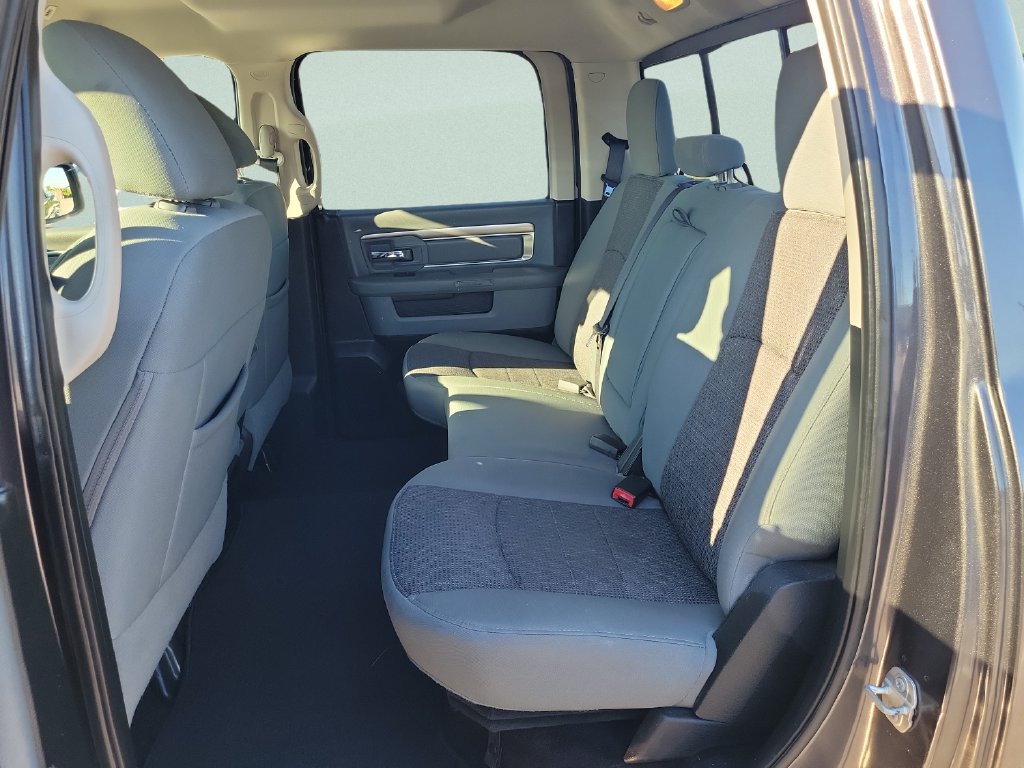 Used 2017 RAM 1500 Big Horn RWD image 10