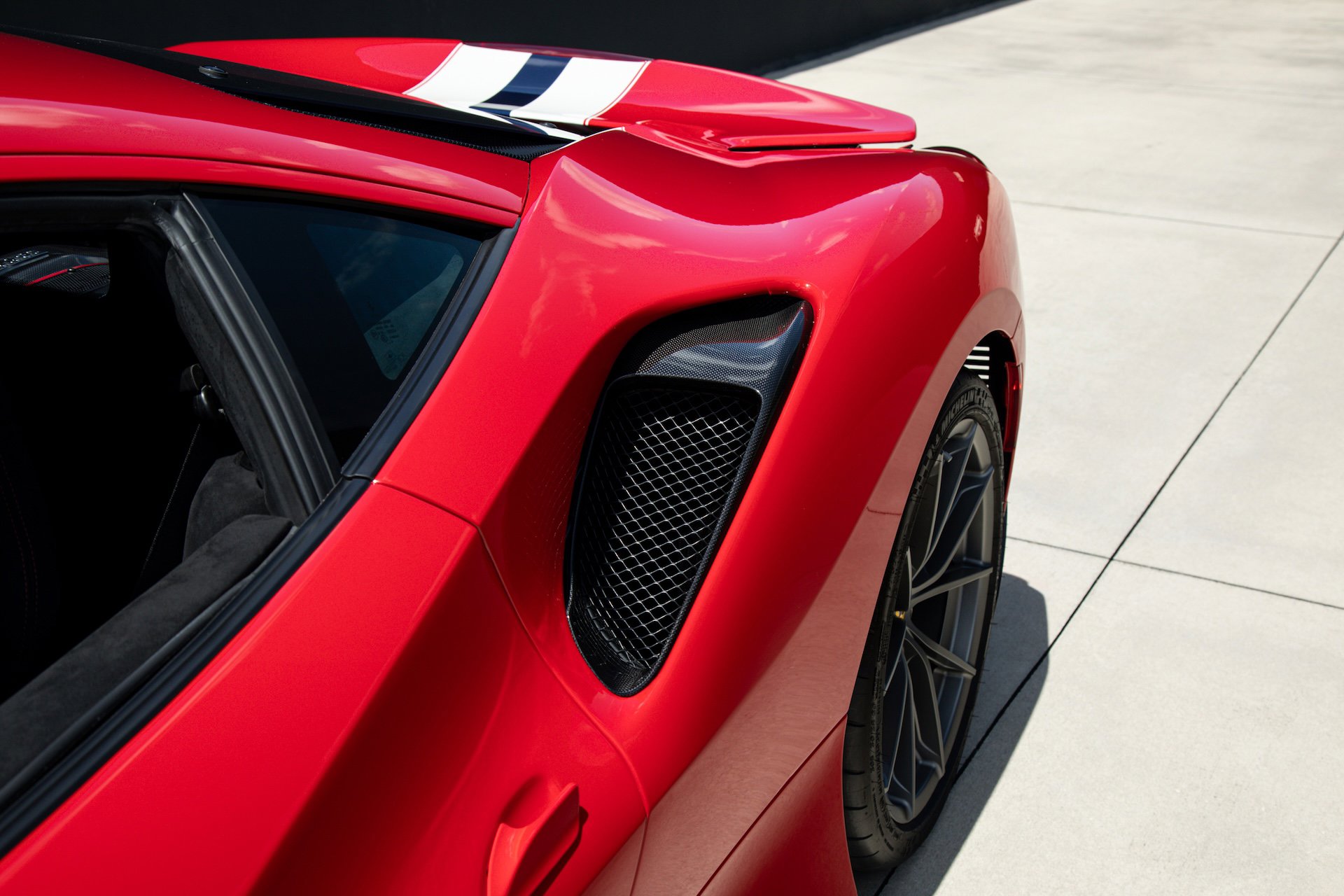 Certified 2020 Ferrari 488 Pista Coupe RWD image 17