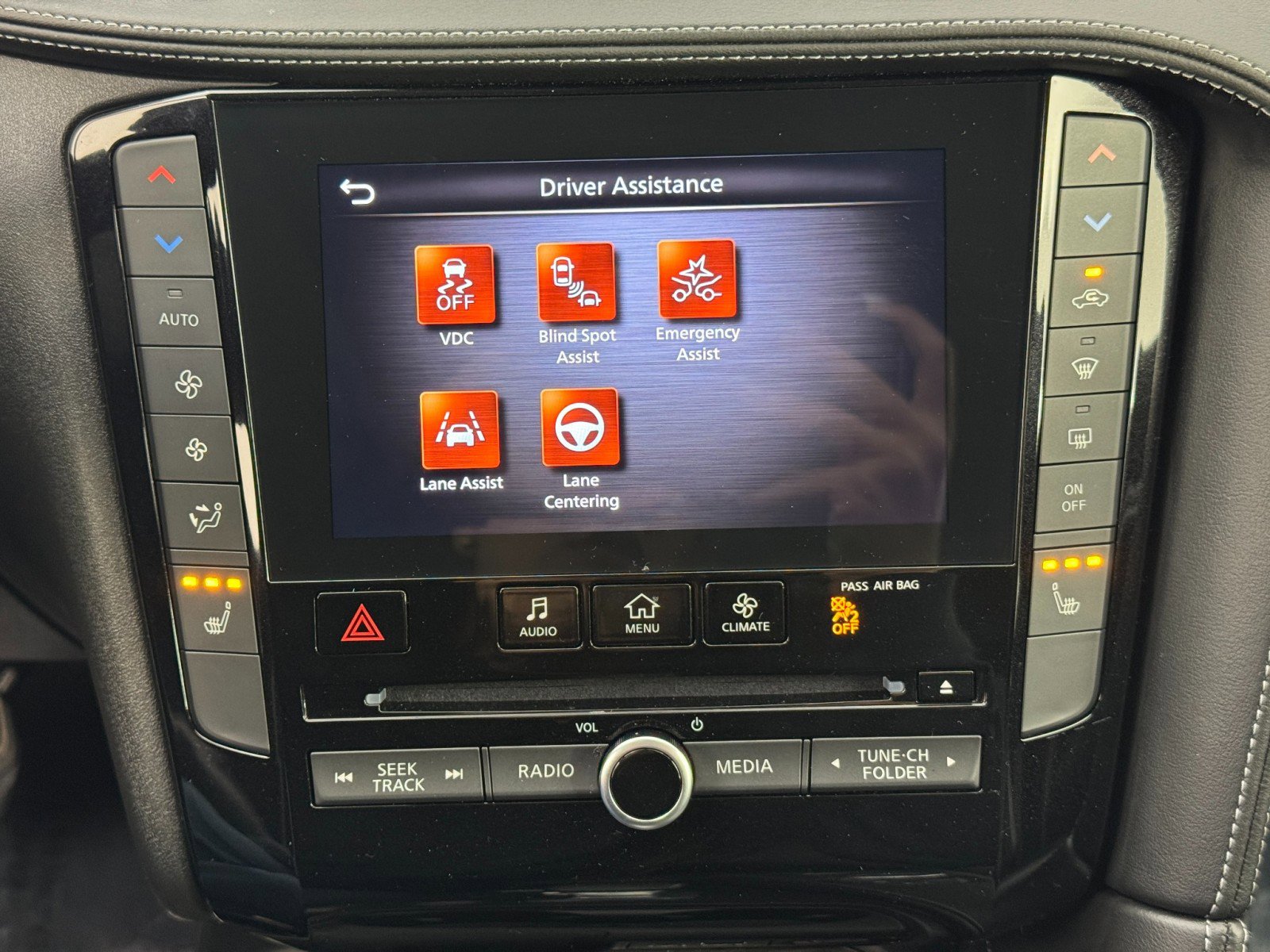 Used 2024 INFINITI QX50 Luxe image 28