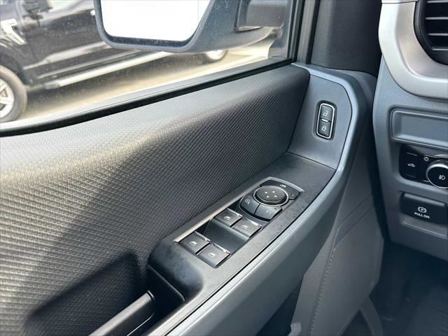 Used 2023 Ford F150 XLT w/ XTR Package image 34