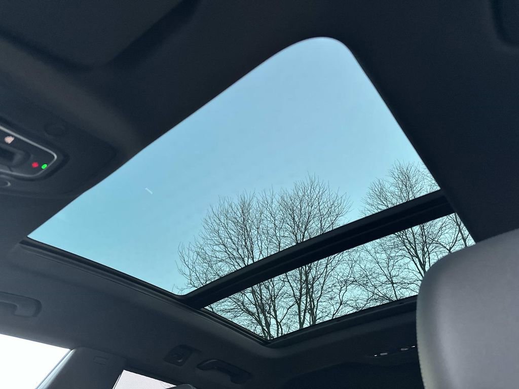 New 2026 Audi Q8 Premium Plus image 26