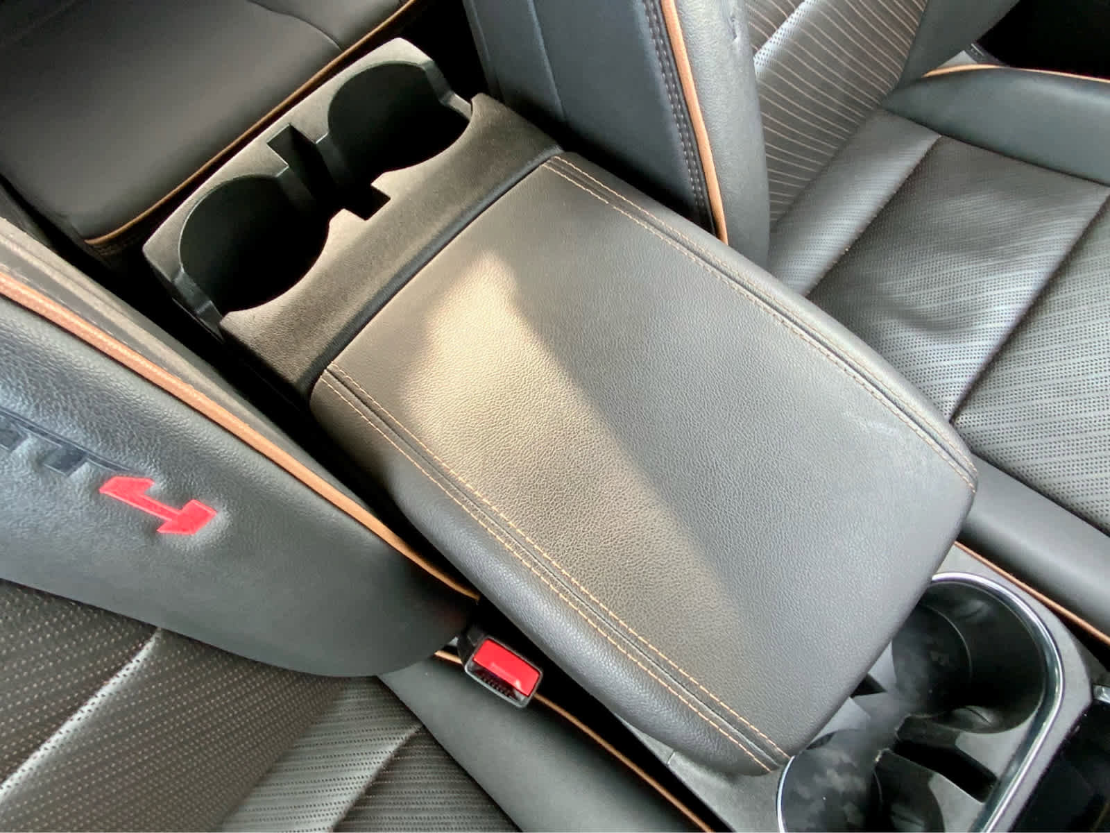 Used 2023 GMC Canyon AT4 w/ AT4 Premium Package image 37