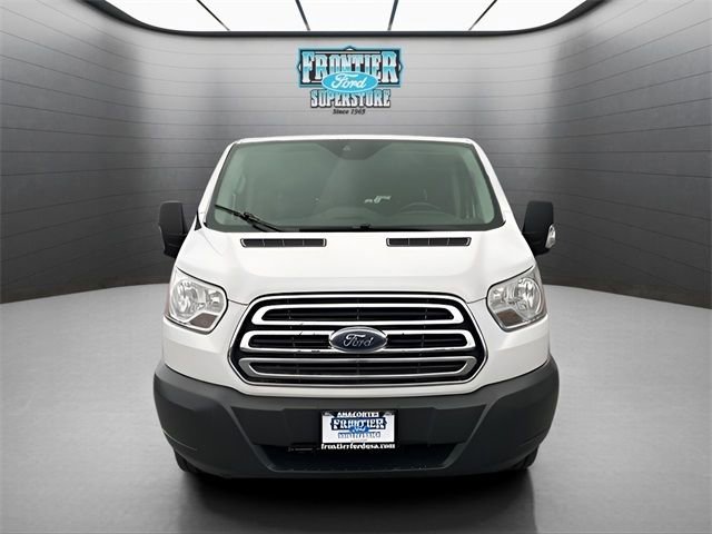 Used 2017 Ford Transit 150 XLT image 3