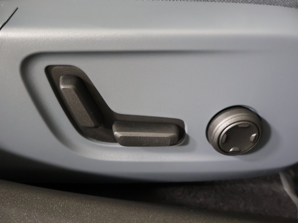 Used 2024 Polestar Polestar 2 AWD/4WD image 37