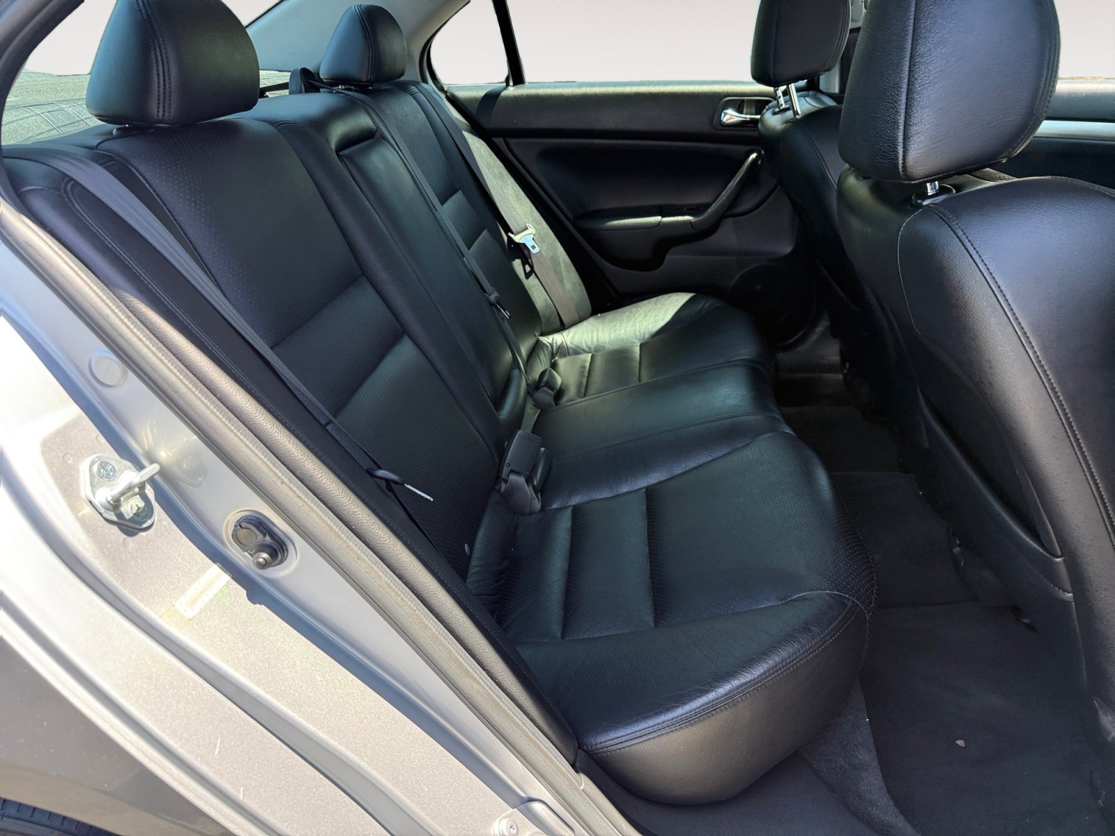 Used 2005 Acura TSX FWD image 18