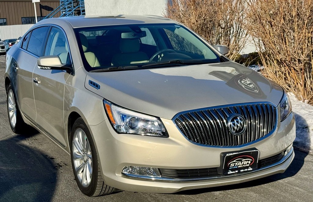 Used 2014 Buick LaCrosse Leather image 2