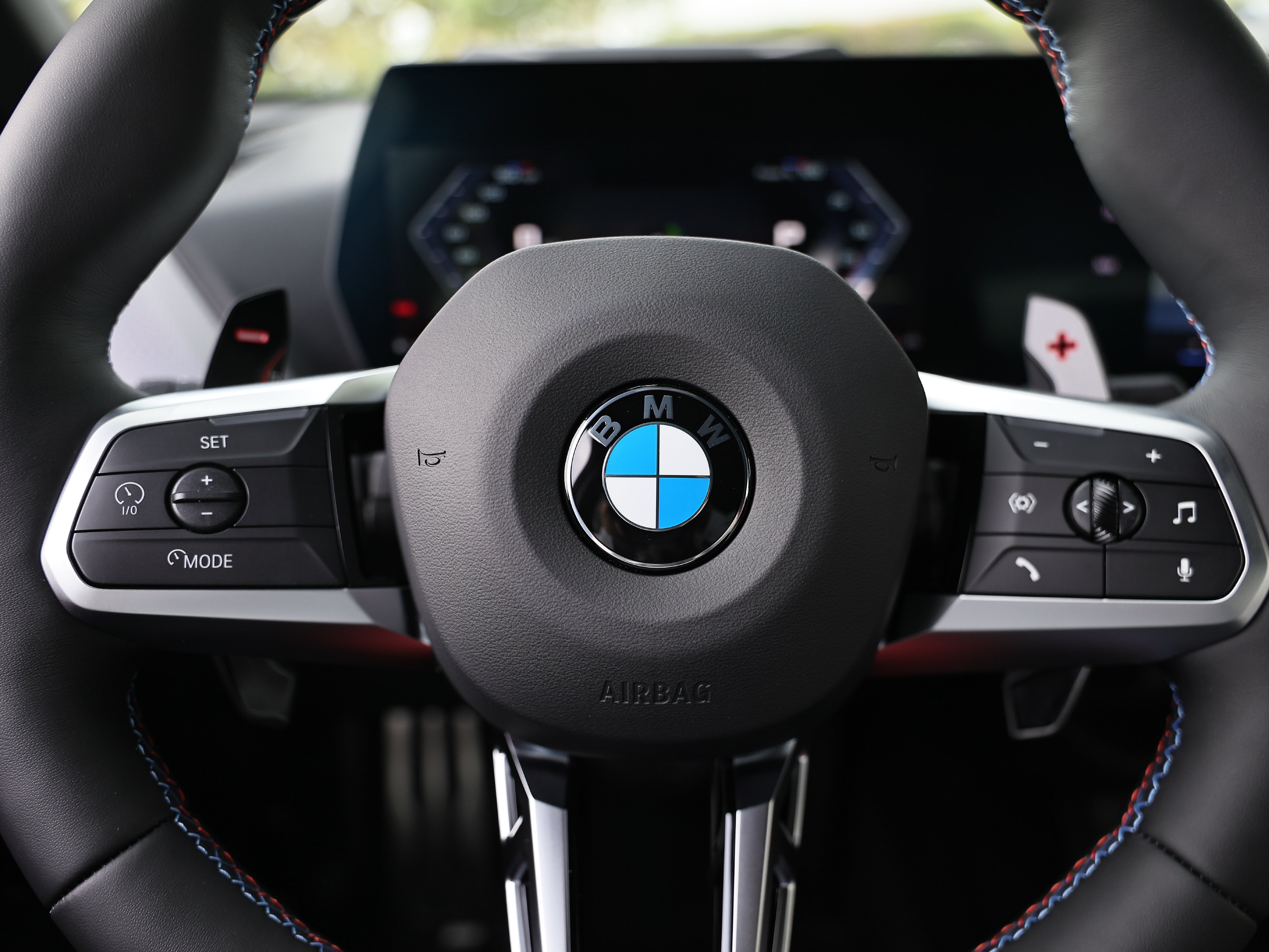 New 2026 BMW M235i xDrive w/ Technology Package AWD/4WD image 34