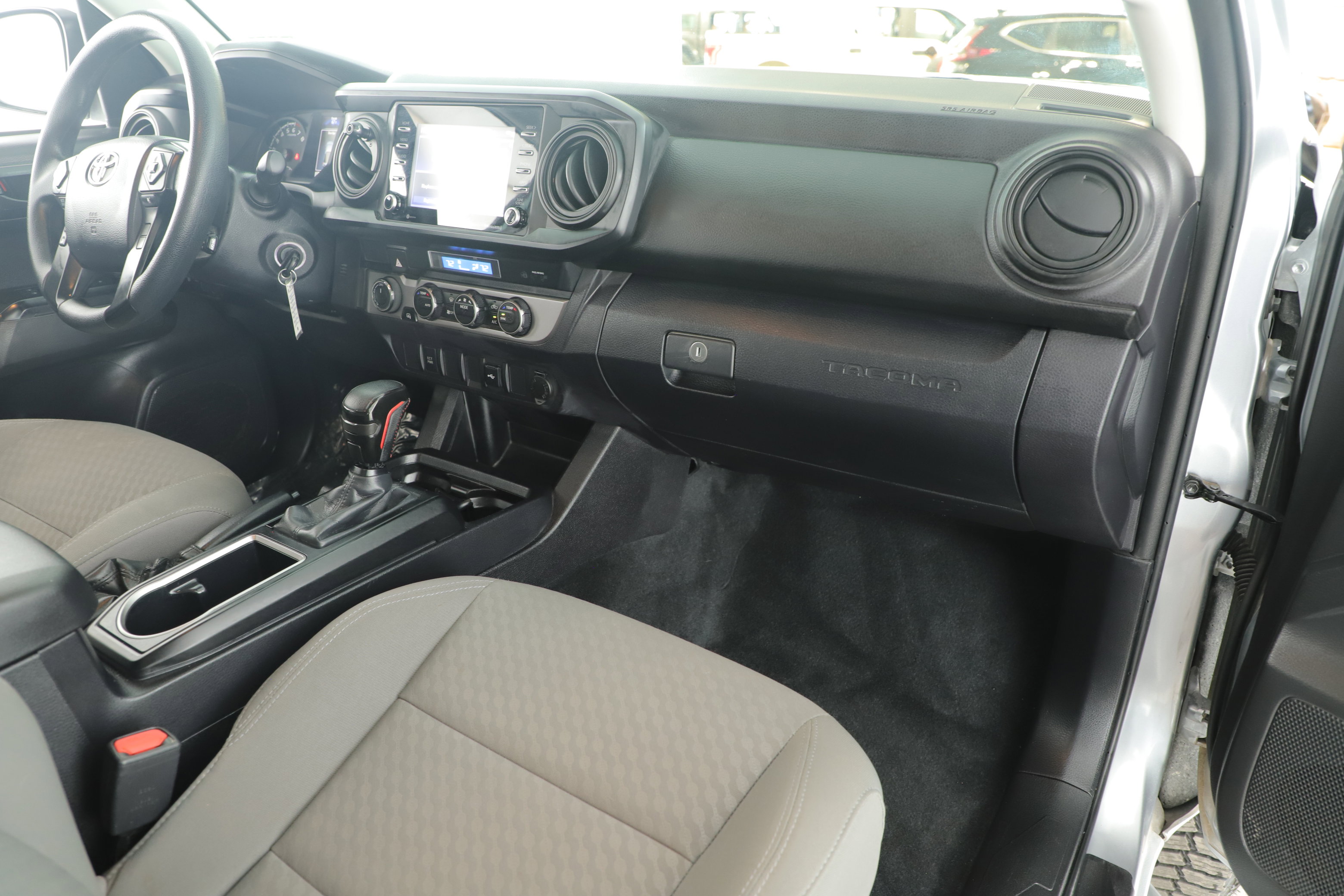 Used 2023 Toyota Tacoma SR image 21