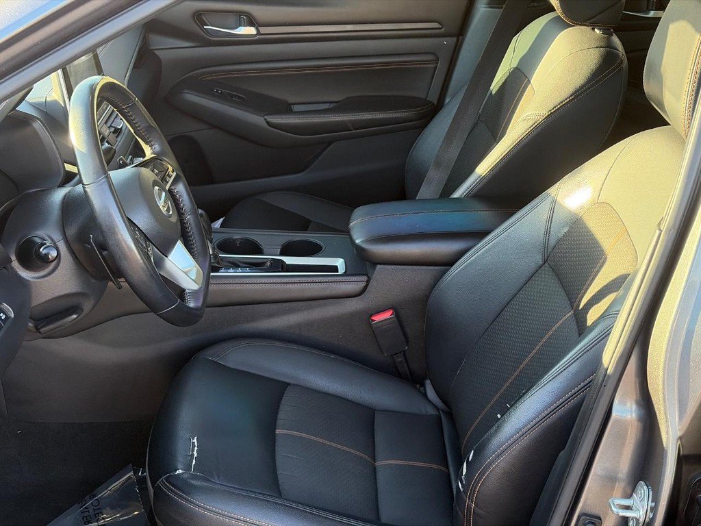 Used 2021 Nissan Altima 2.5 SR FWD image 18