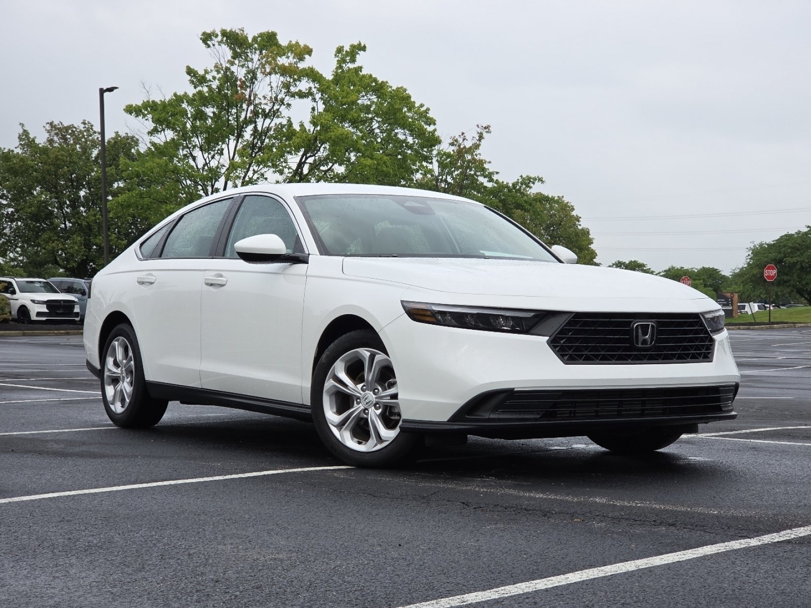 Used 2025 Honda Accord LX image 2