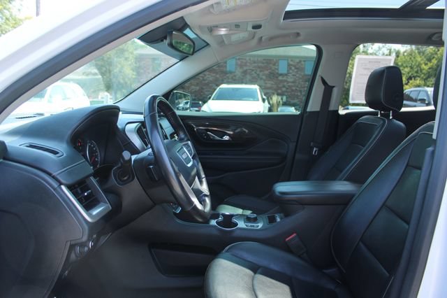 Used 2019 GMC Terrain Denali w/ Comfort Package FWD image 13