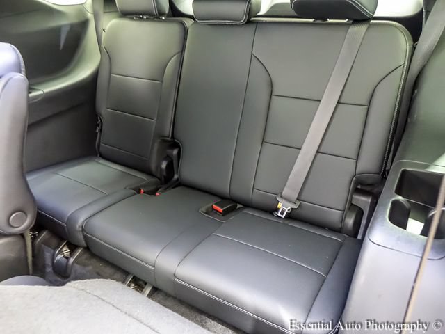Certified 2025 Chevrolet Traverse LT AWD/4WD image 13