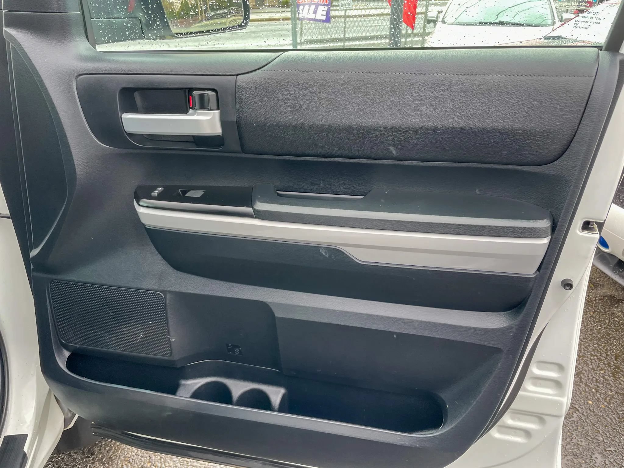 Used 2019 Toyota Tundra SR5 AWD/4WD image 27