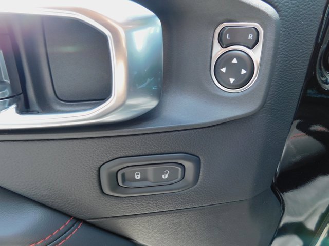 New 2025 Jeep Wrangler Unlimited Rubicon w/ Steel Bumper Group image 25