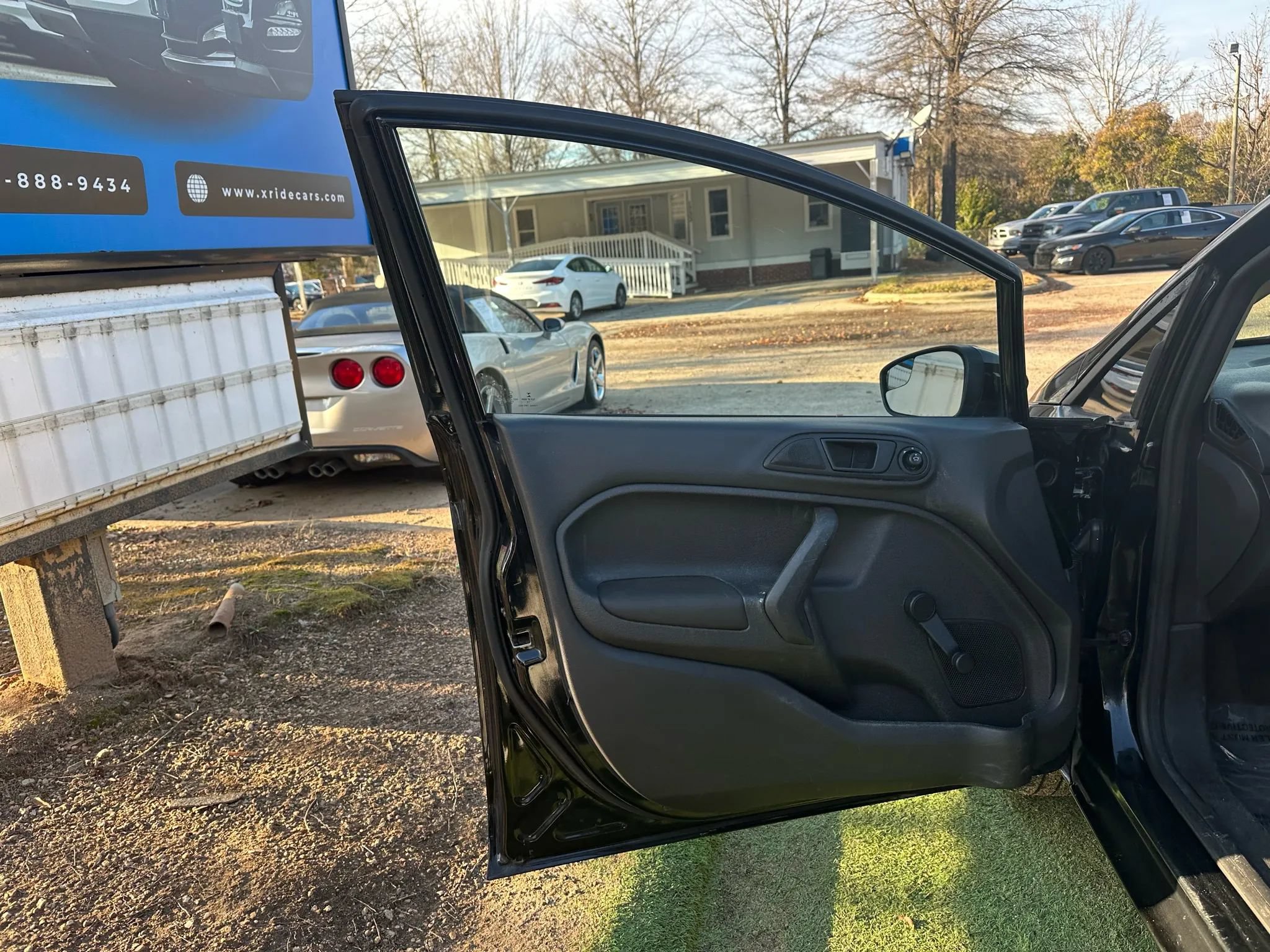 Used 2018 Ford Fiesta S FWD image 12