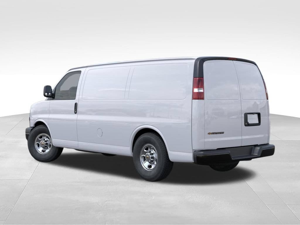 New 2026 Chevrolet Express 2500 w/ Driver Convenience Package RWD image 8