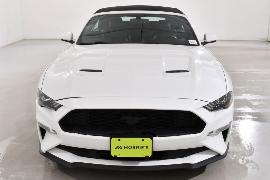 Used 2018 Ford Mustang Premium image 3