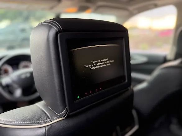 Used 2018 INFINITI QX60 FWD w/ Deluxe Technology Package image 31