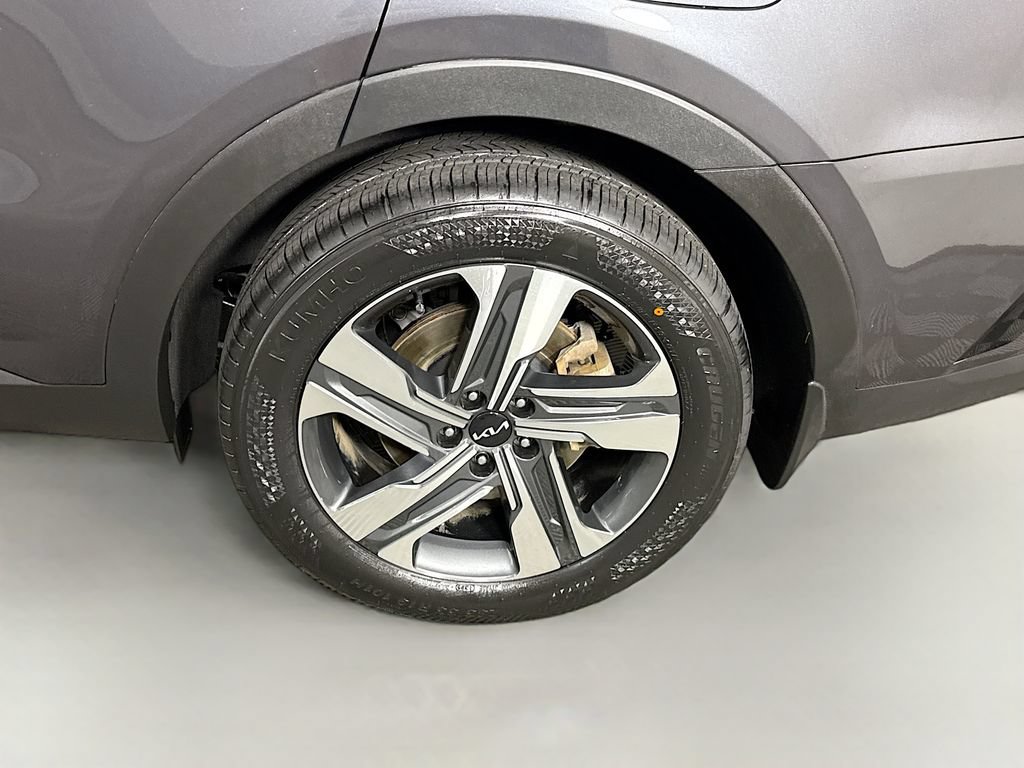 Certified 2023 Kia Sorento SX Prestige AWD/4WD image 39
