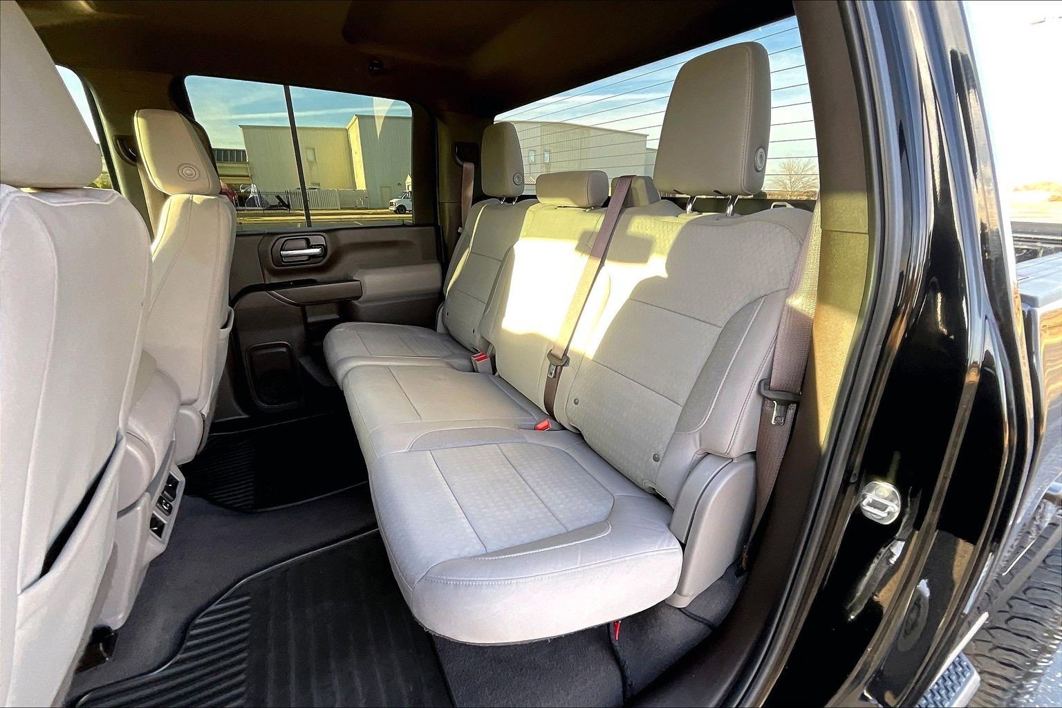 Used 2020 Chevrolet Silverado 2500 LT w/ Texas Edition image 17