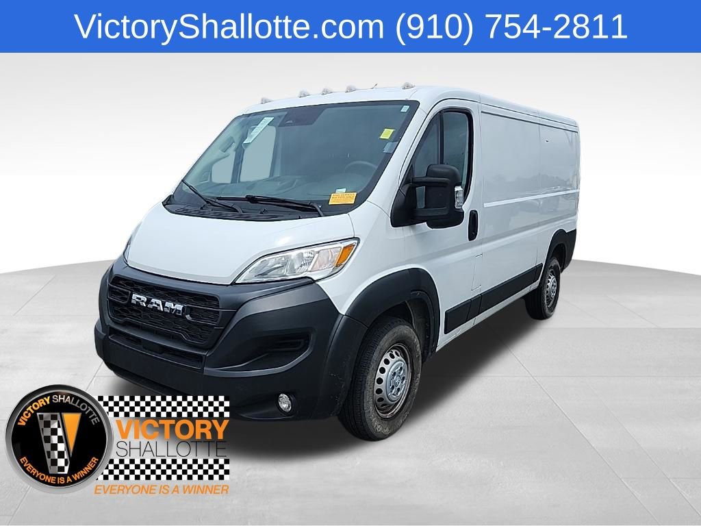Used 2025 RAM ProMaster 2500 w/ Convenience Group FWD image 12