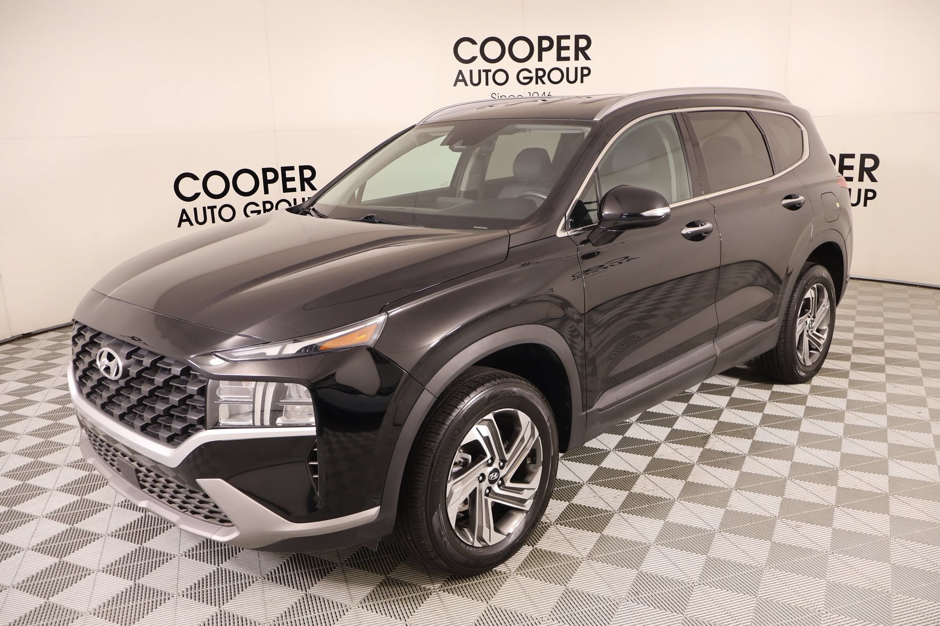 Used 2023 Hyundai Santa Fe SEL AWD/4WD image 11