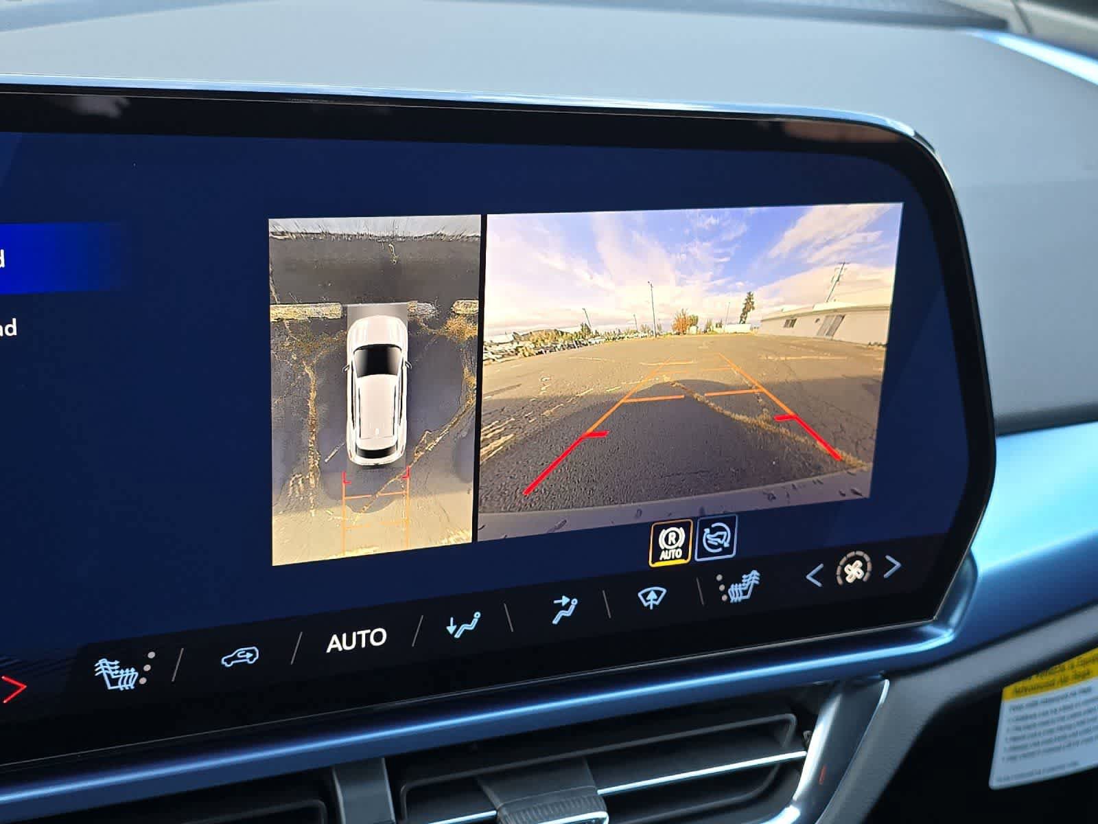 New 2026 Chevrolet Equinox EV LT AWD/4WD image 20