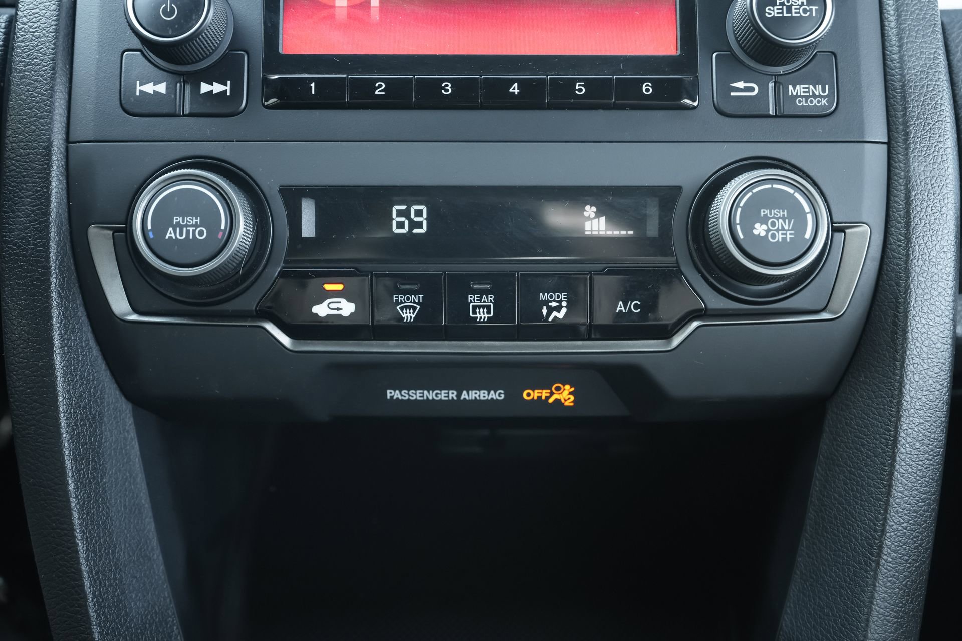 Used 2018 Honda Civic Sport image 15