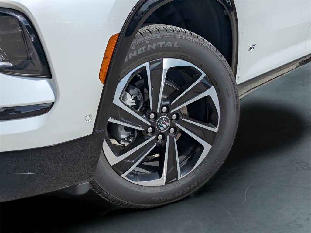 New 2025 Buick Enclave Sport Touring w/ Super Cruise Package image 2