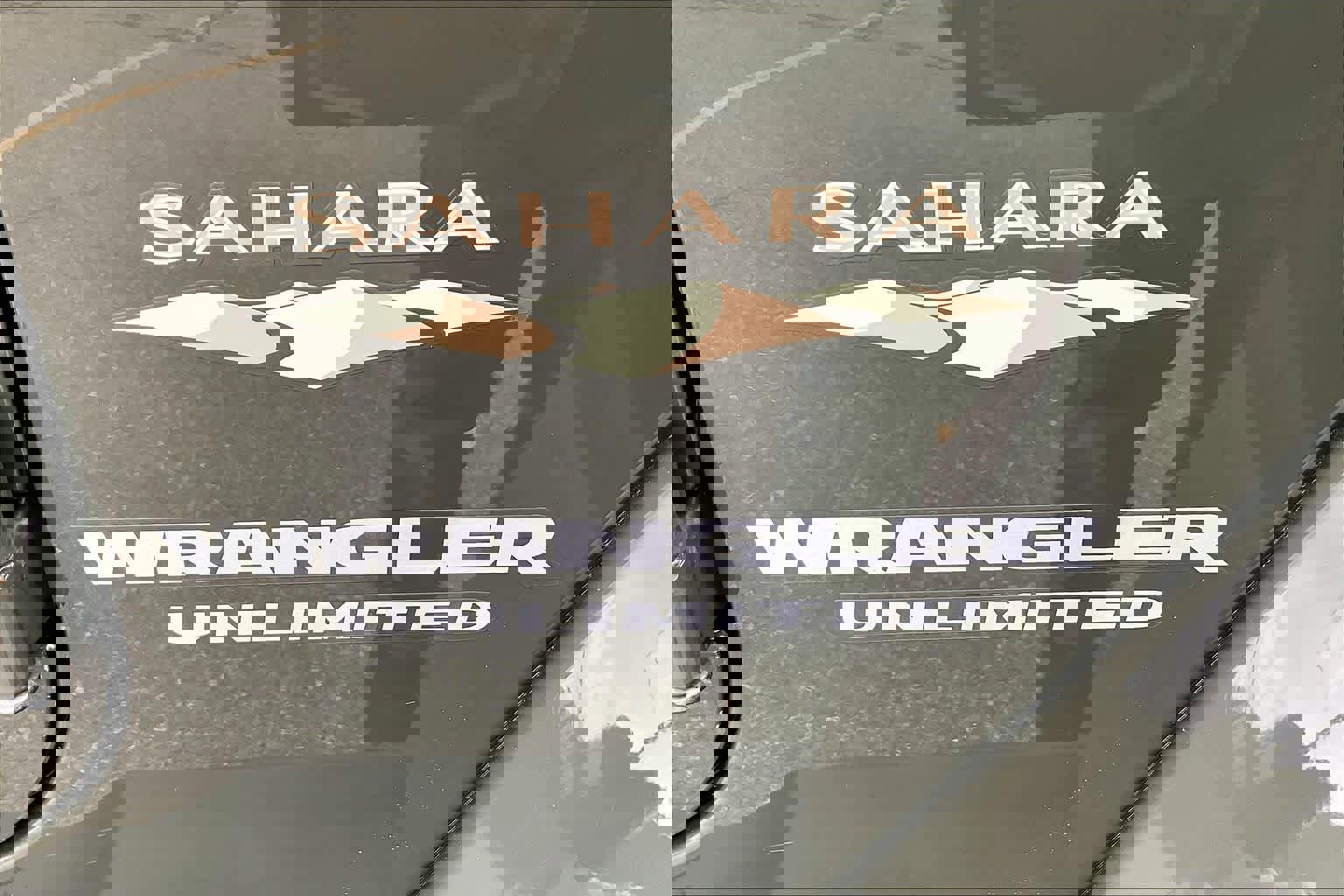 Used 2015 Jeep Wrangler Unlimited Sahara w/ Dual Top Group image 32