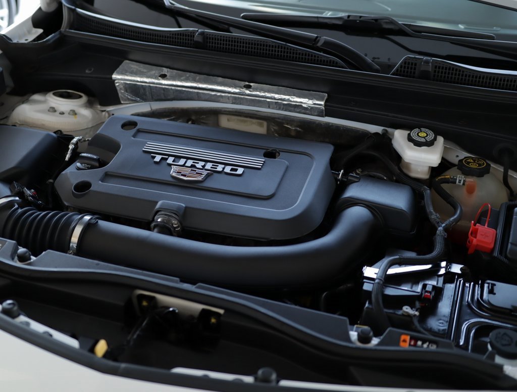 Used 2023 Cadillac XT4 Sport image 33