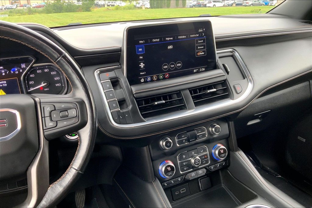 Used 2021 GMC Yukon AT4 w/ Rear Media and Nav Package AWD/4WD image 6