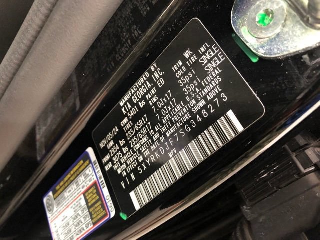 Used 2025 Kia Sorento SX Prestige AWD/4WD image 32