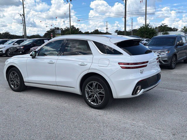 Used 2024 Genesis GV70 2.5T w/ Select Package AWD/4WD image 3