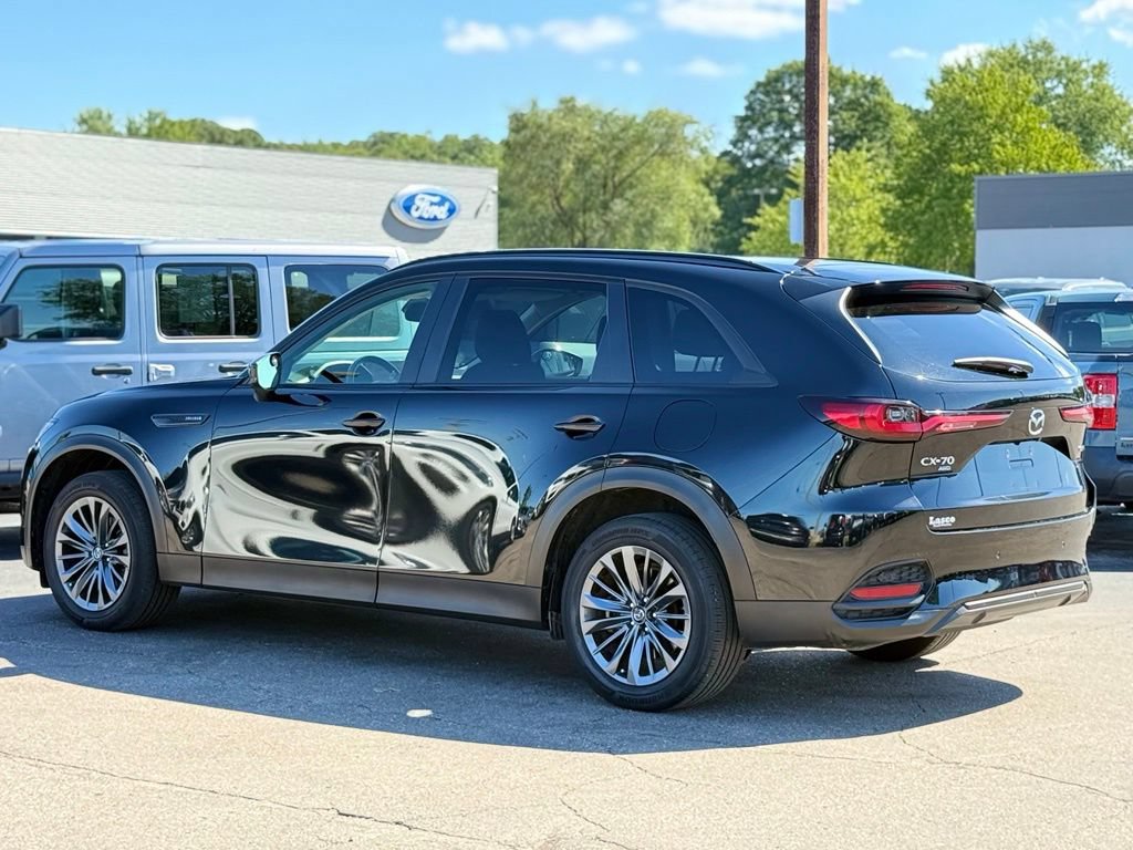 Used 2025 MAZDA CX-70 3.3 Turbo w/ Preferred Package AWD/4WD image 32