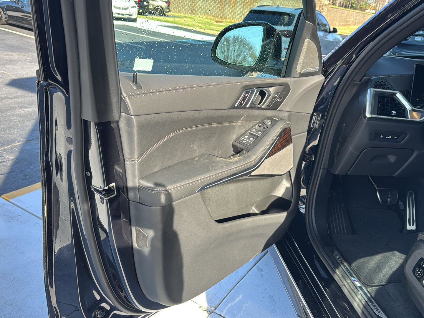 New 2026 BMW X5 xDrive40i w/ Executive Package image 14