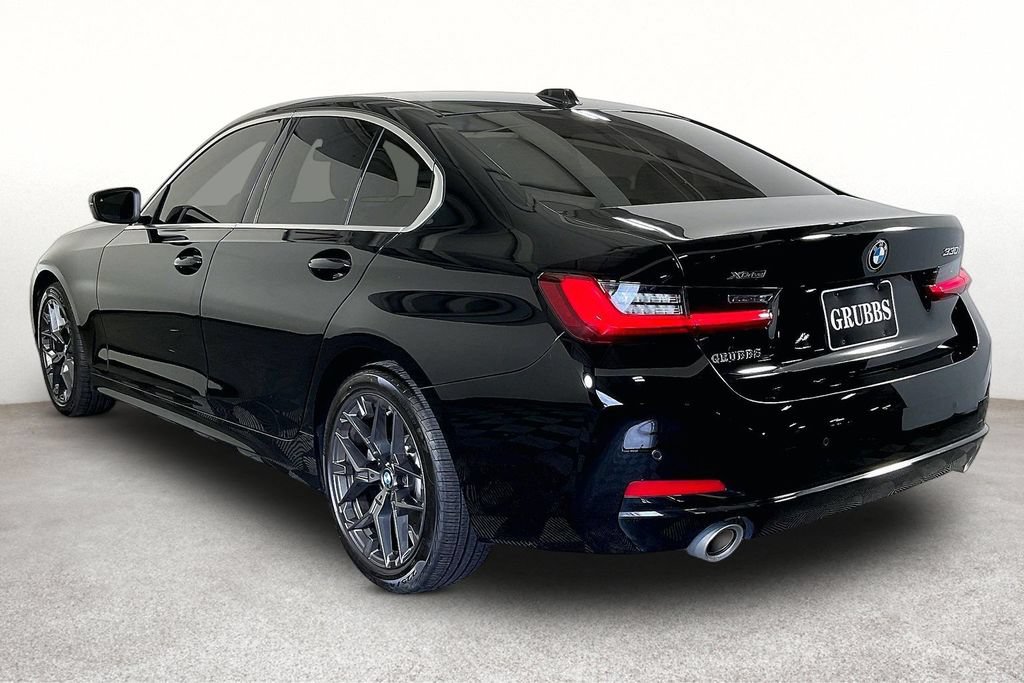 Used 2026 BMW 330i xDrive Sedan AWD/4WD image 15