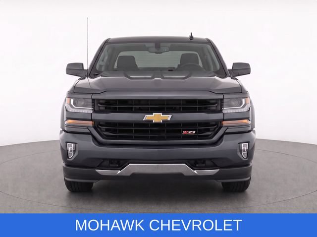 Used 2017 Chevrolet Silverado 1500 LT w/ All Star Edition AWD/4WD image 6