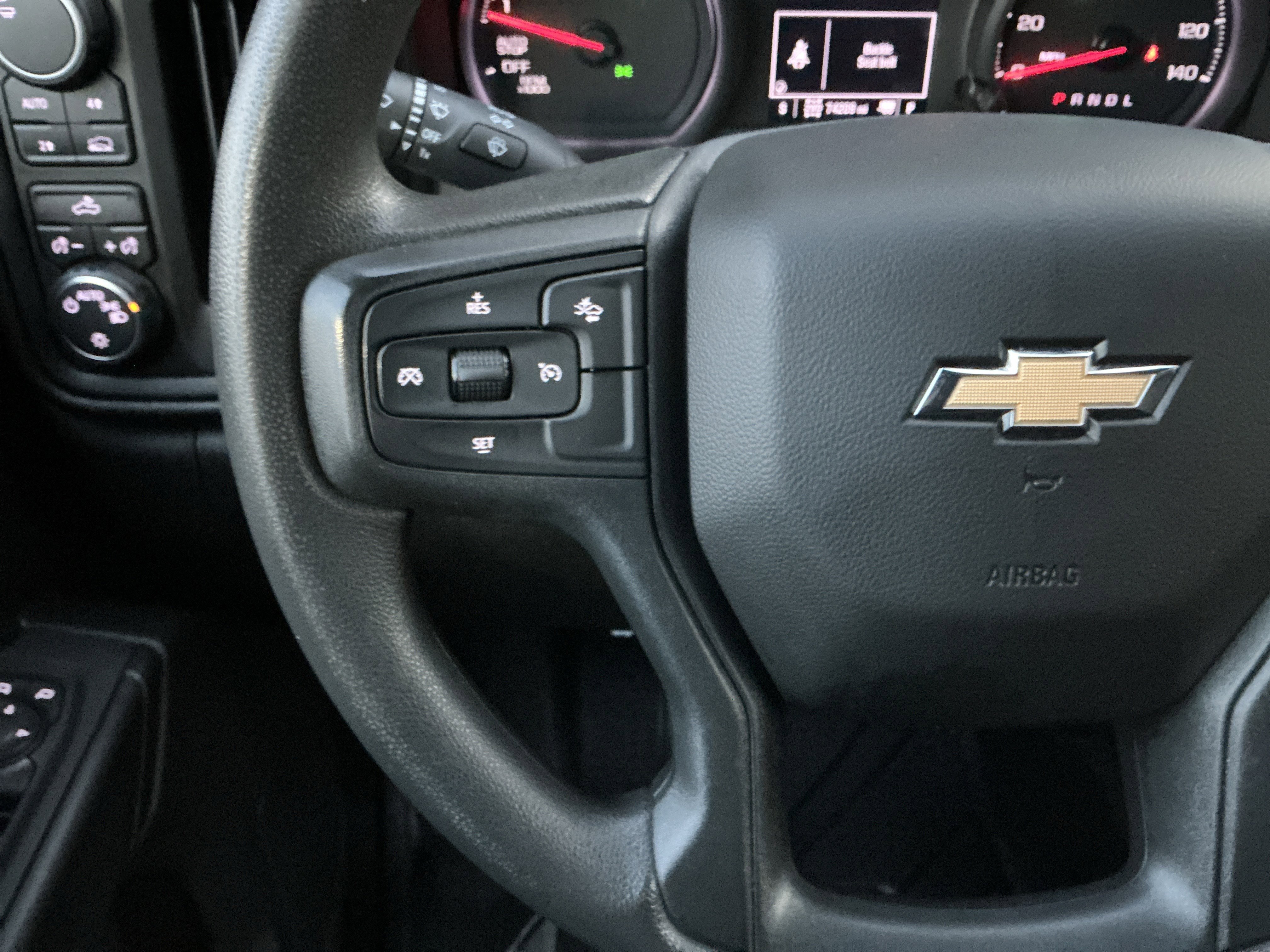 Used 2023 Chevrolet Silverado 1500 Custom image 12