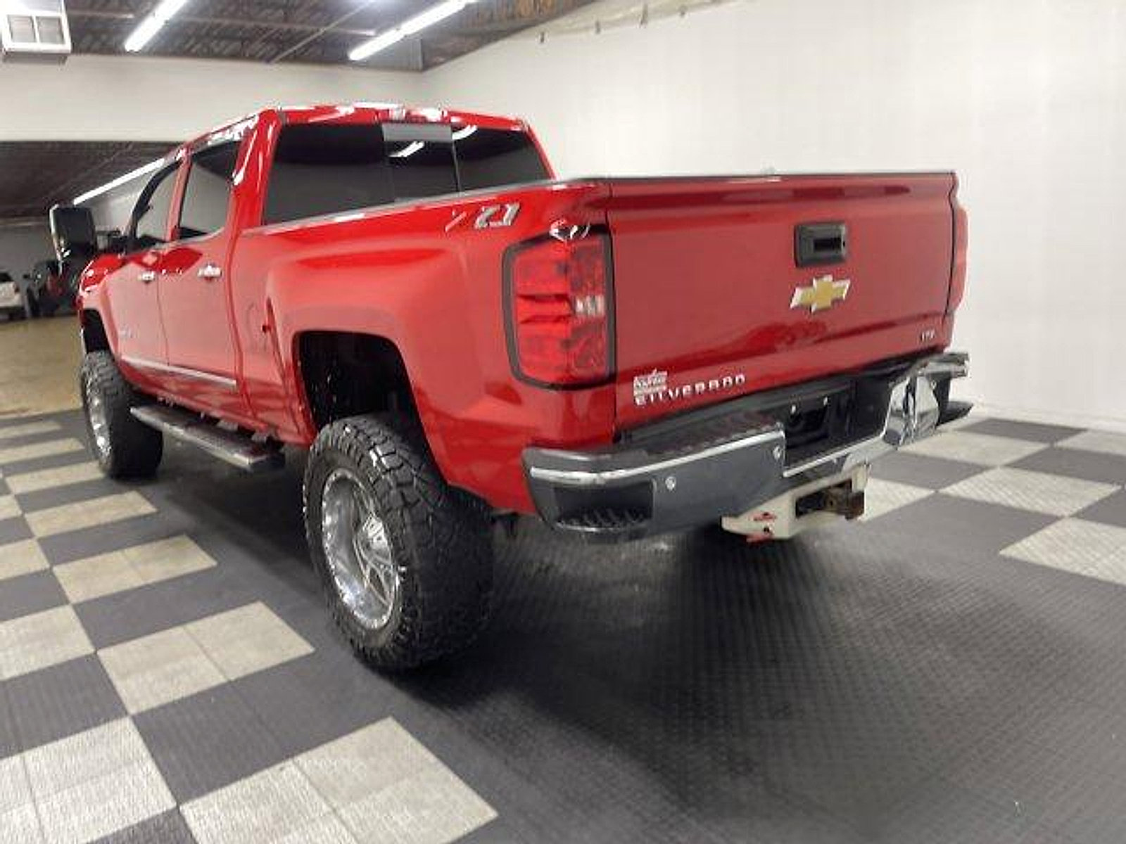 Used 2019 Chevrolet Silverado 3500 LTZ w/ Duramax Plus Package AWD/4WD image 2