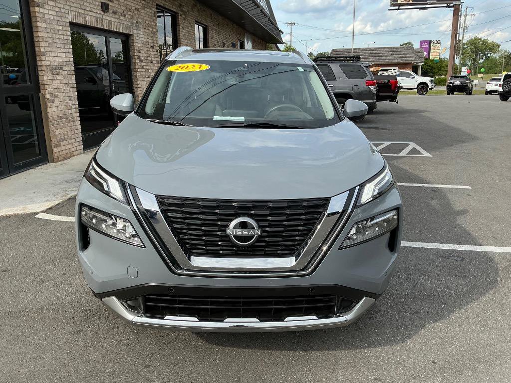 Used 2023 Nissan Rogue Platinum w/ Platinum Premium Package image 7