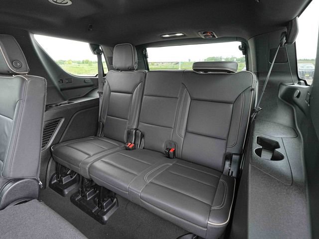 Used 2024 GMC Yukon SLT AWD/4WD image 22