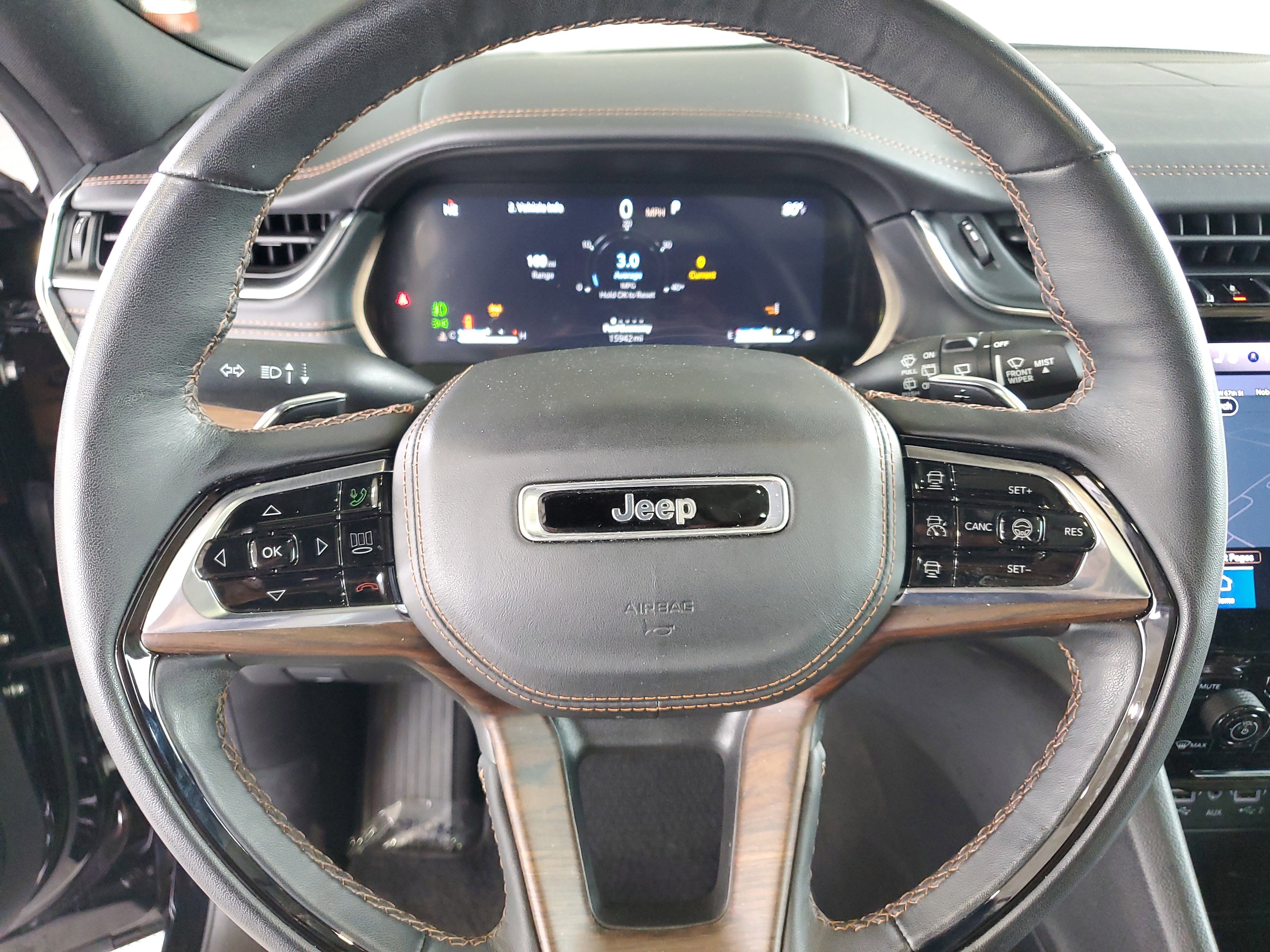 Certified 2024 Jeep Grand Cherokee L Summit w/ High Altitude Package AWD/4WD image 22