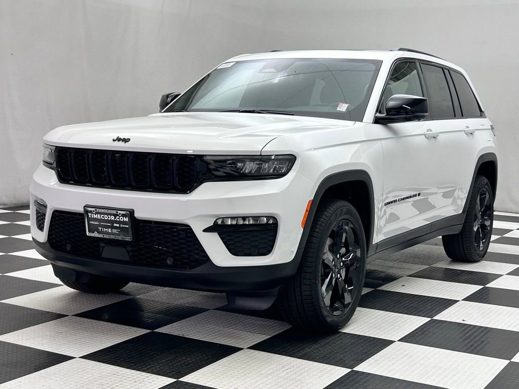 New 2025 Jeep Grand Cherokee Limited w/ Luxury Tech Group II image 4