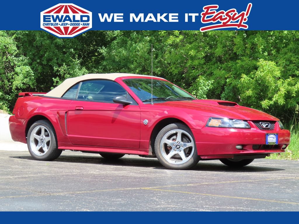 Used 2004 Ford Mustang GT RWD image 1