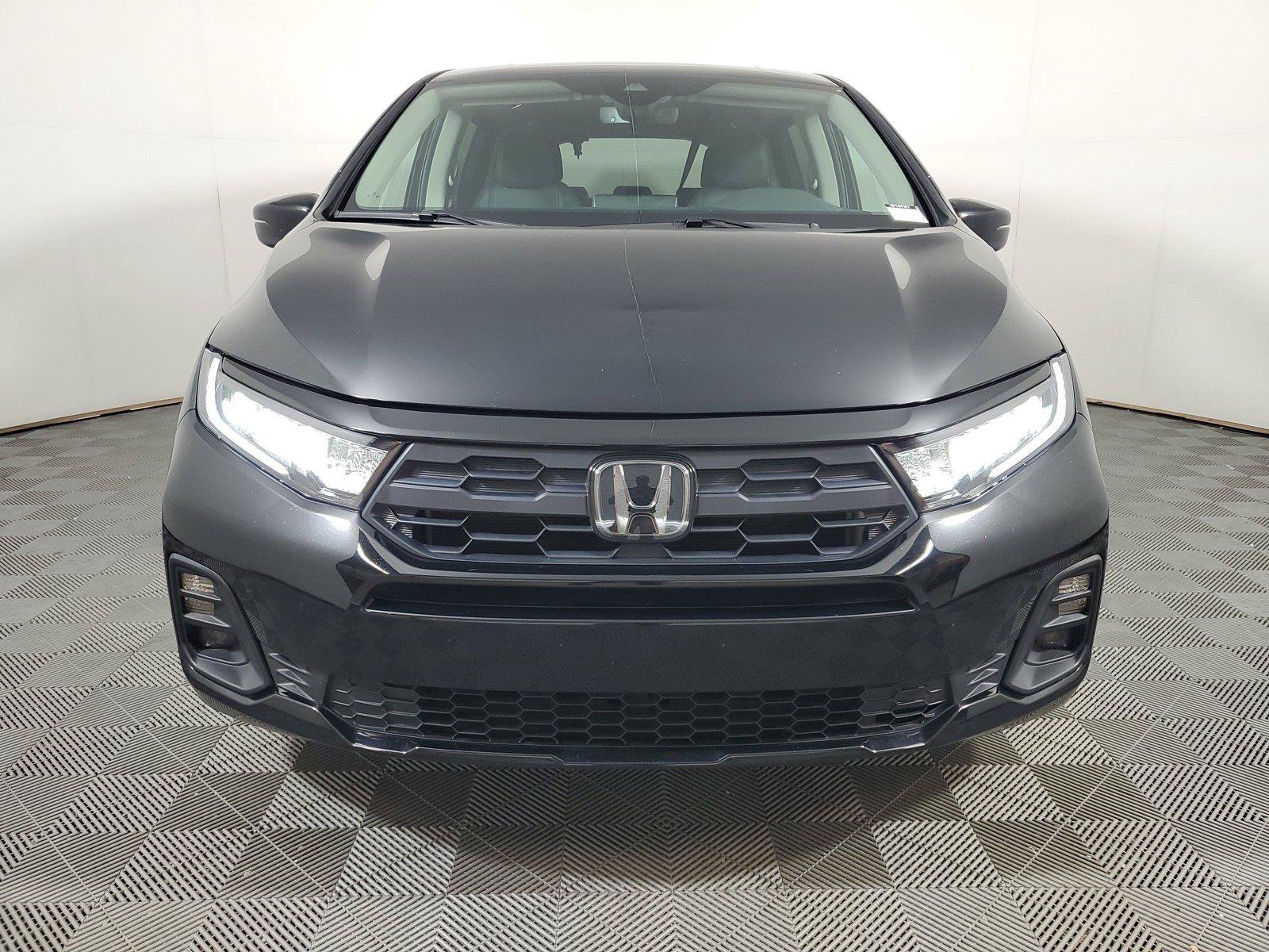 Used 2025 Honda Odyssey EX-L image 2