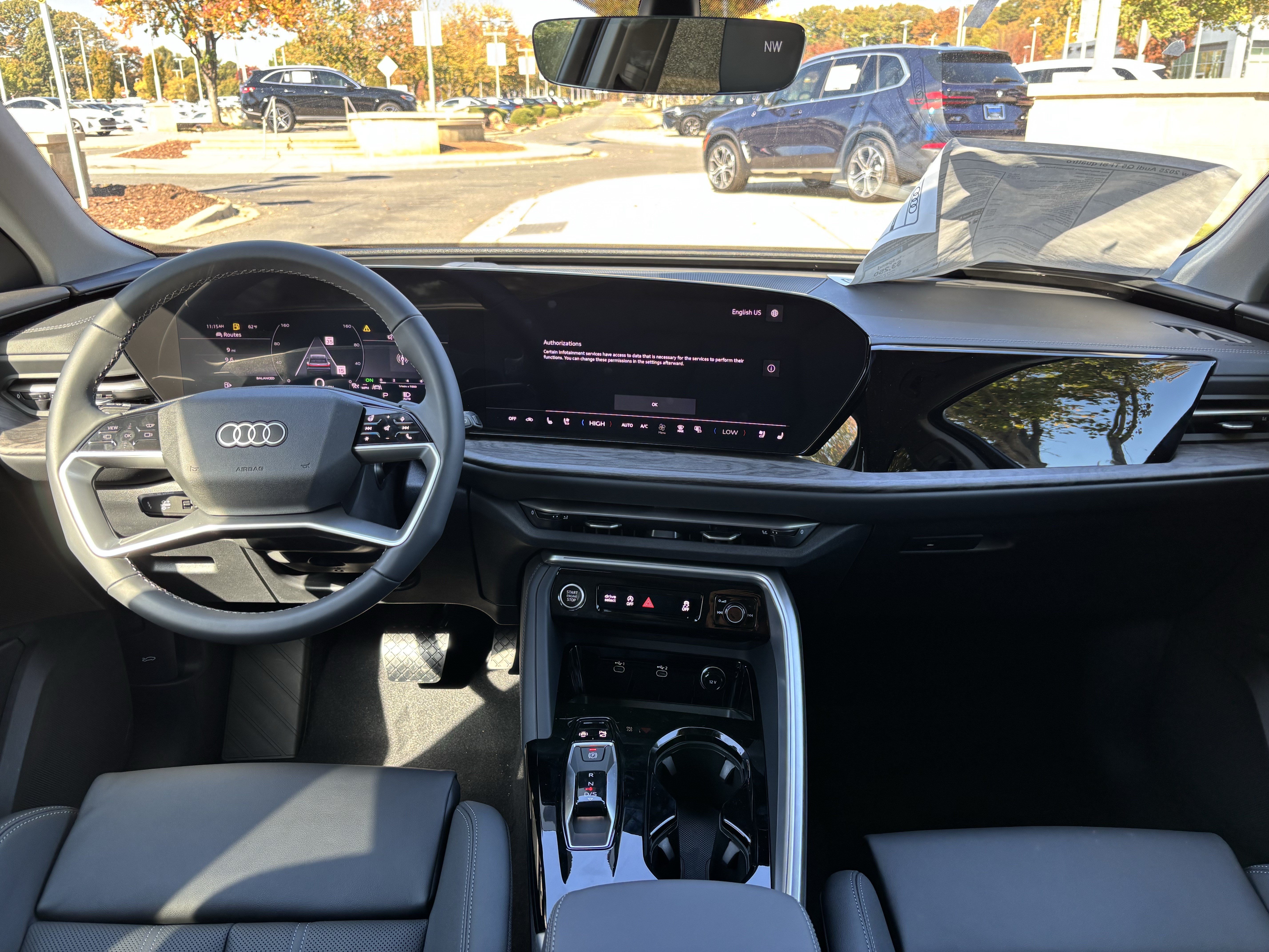 Certified 2025 Audi Q5 Premium AWD/4WD image 18