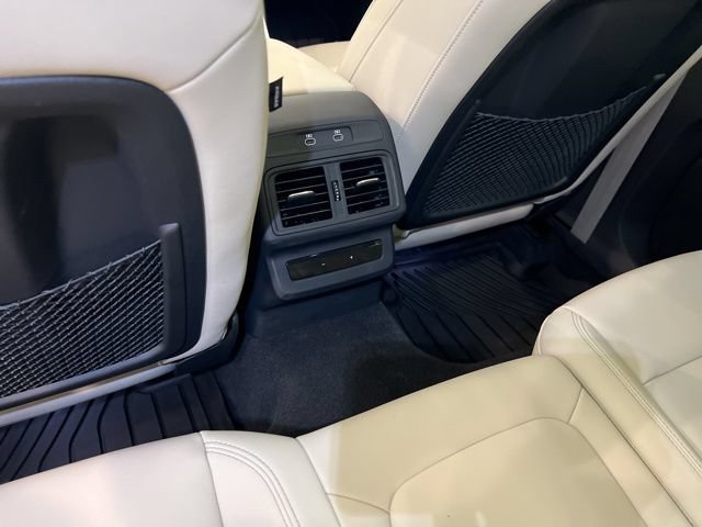 Used 2025 Audi Q5 Premium w/ Convenience Package AWD/4WD image 15